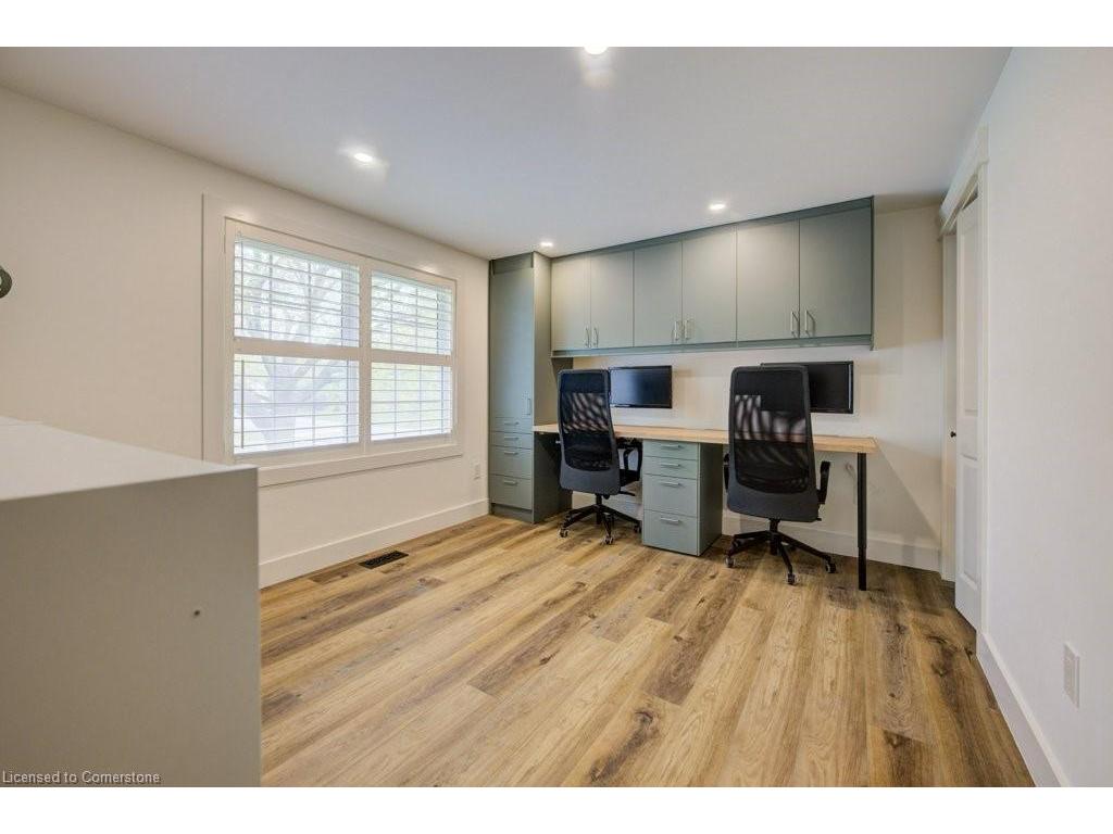 









36


Milton

Avenue West,
Cambridge,




ON
N3C 2Y4

