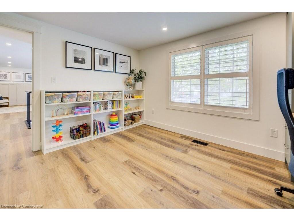 









36


Milton

Avenue West,
Cambridge,




ON
N3C 2Y4

