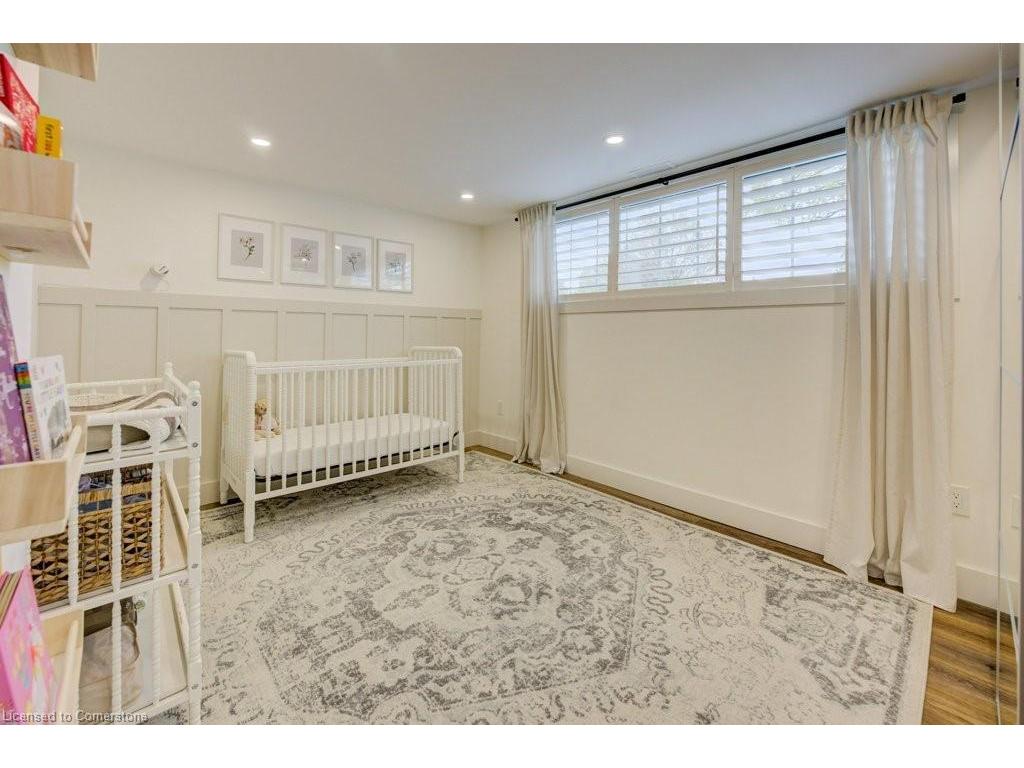 









36


Milton

Avenue West,
Cambridge,




ON
N3C 2Y4

