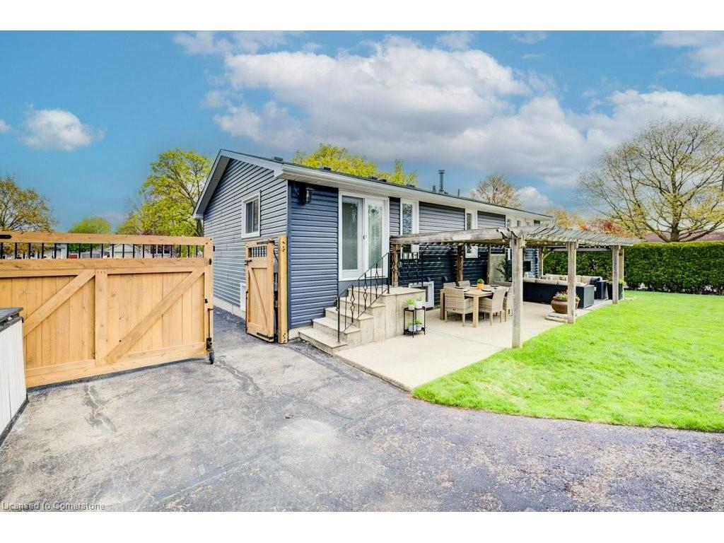 









36


Milton

Avenue West,
Cambridge,




ON
N3C 2Y4

