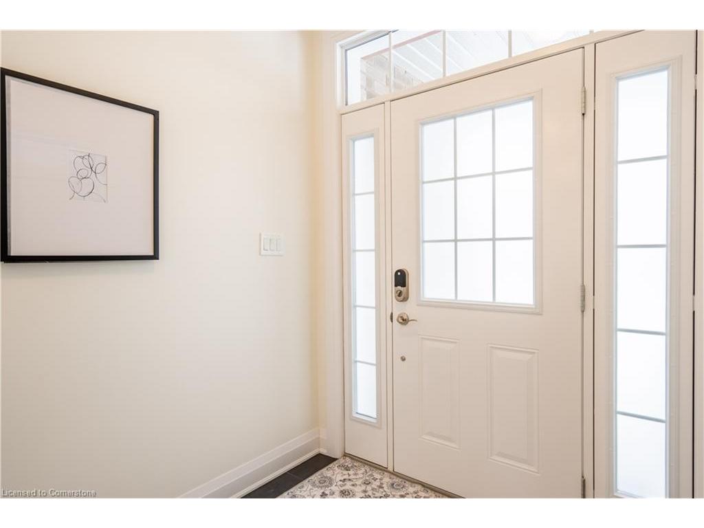 









765


Autumn Willow

Drive,
Waterloo,




ON
N2V 0E3

