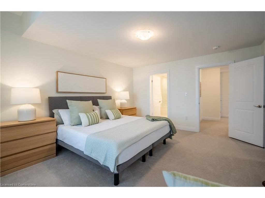 









765


Autumn Willow

Drive,
Waterloo,




ON
N2V 0E3

