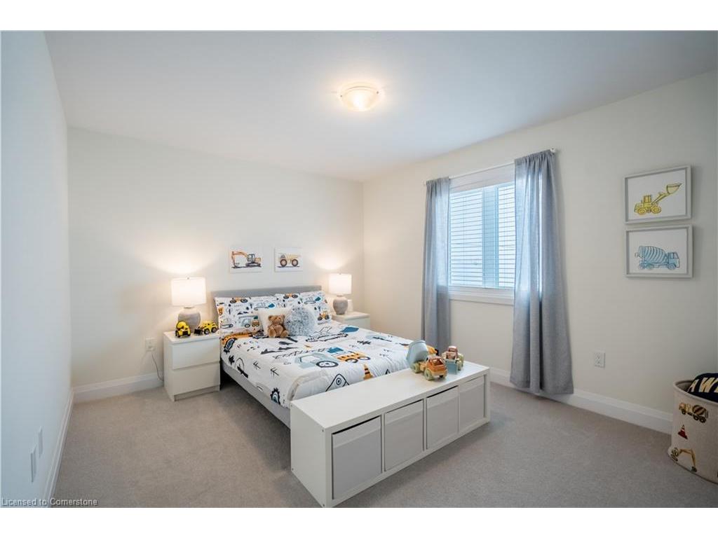 









765


Autumn Willow

Drive,
Waterloo,




ON
N2V 0E3

