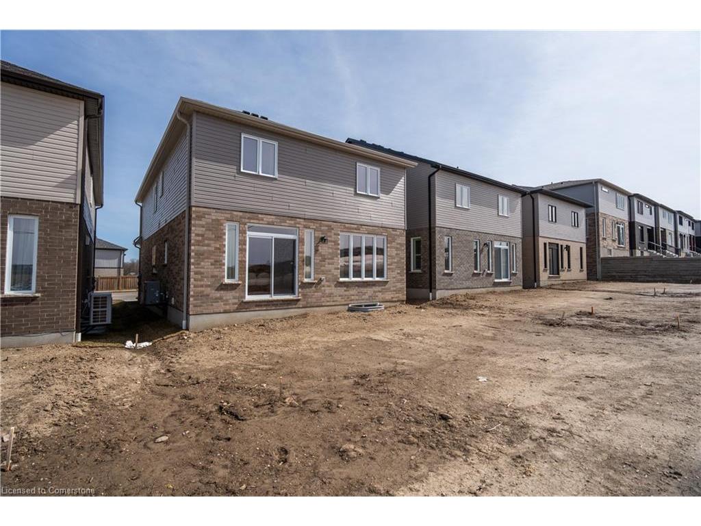 









765


Autumn Willow

Drive,
Waterloo,




ON
N2V 0E3

