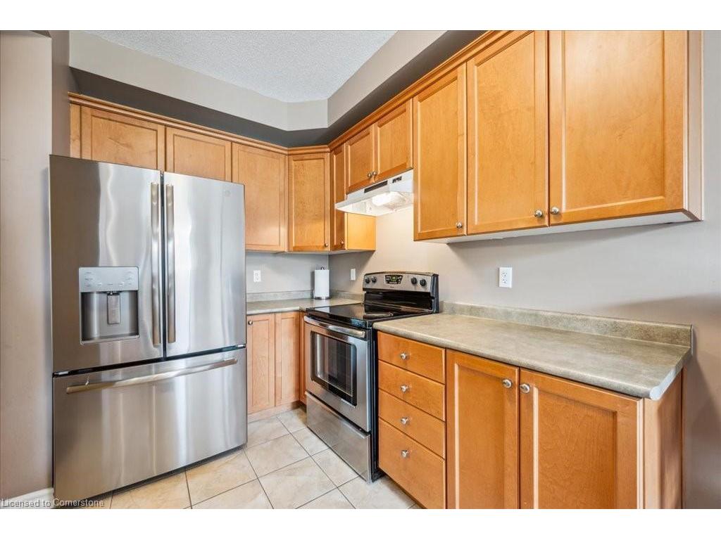 









519


Commonwealth

Crescent,
Kitchener,




ON
N2E 4K2

