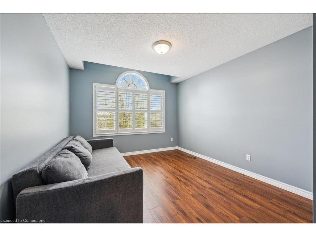 









519


Commonwealth

Crescent,
Kitchener,




ON
N2E 4K2

