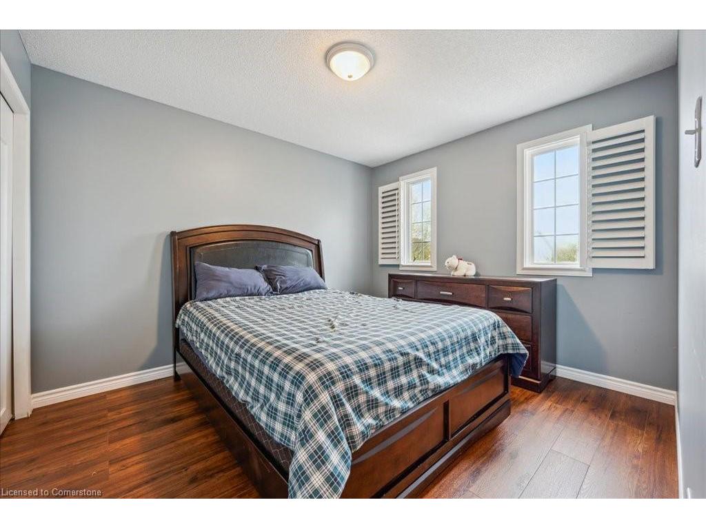 









519


Commonwealth

Crescent,
Kitchener,




ON
N2E 4K2

