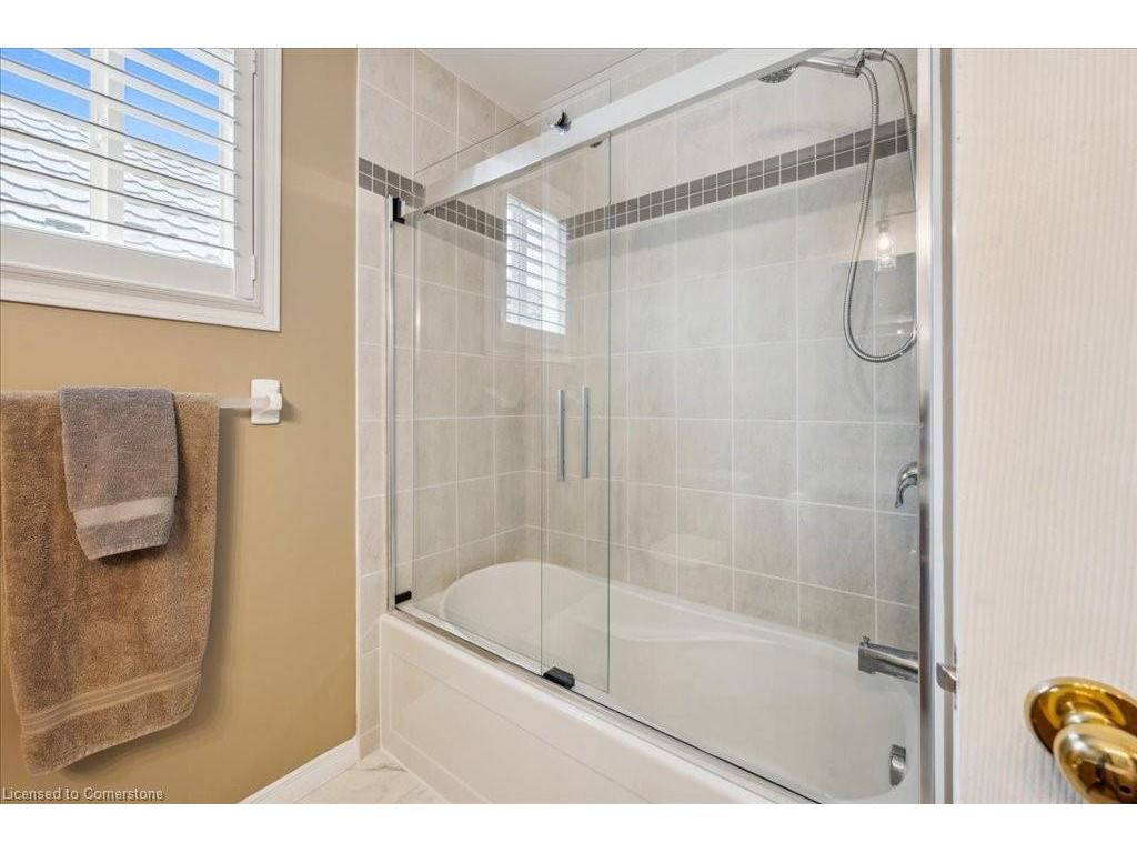 









519


Commonwealth

Crescent,
Kitchener,




ON
N2E 4K2

