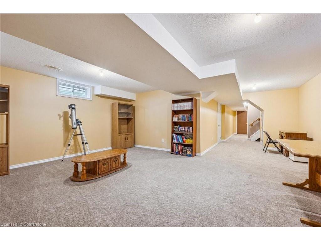 









519


Commonwealth

Crescent,
Kitchener,




ON
N2E 4K2

