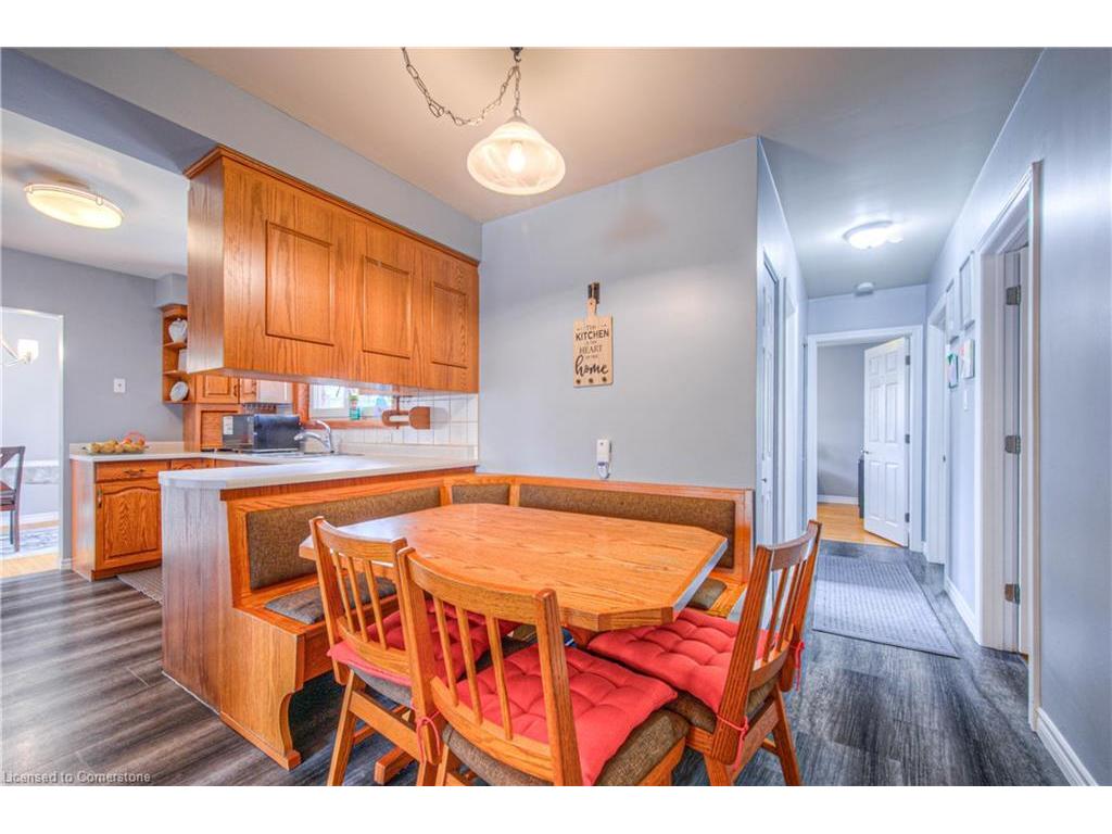 









22


Hampton

Place,
Kitchener,




ON
N2B 2S3

