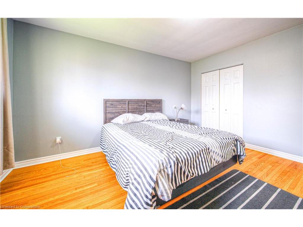 









22


Hampton

Place,
Kitchener,




ON
N2B 2S3

