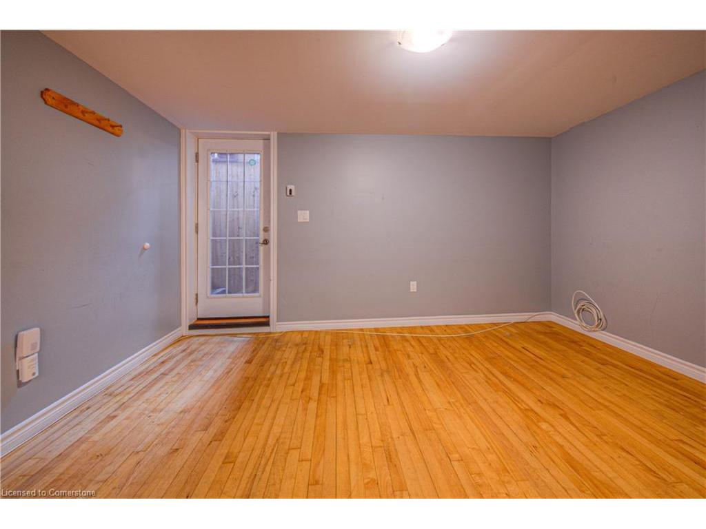 









22


Hampton

Place,
Kitchener,




ON
N2B 2S3

