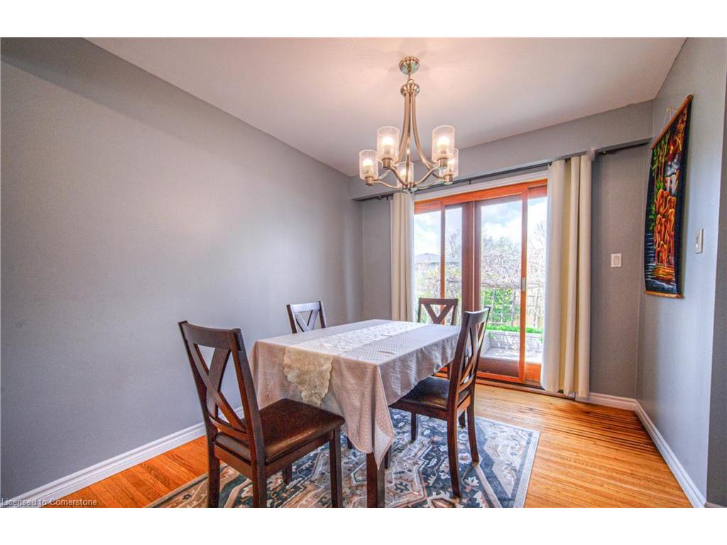 









22


Hampton

Place,
Kitchener,




ON
N2B 2S3

