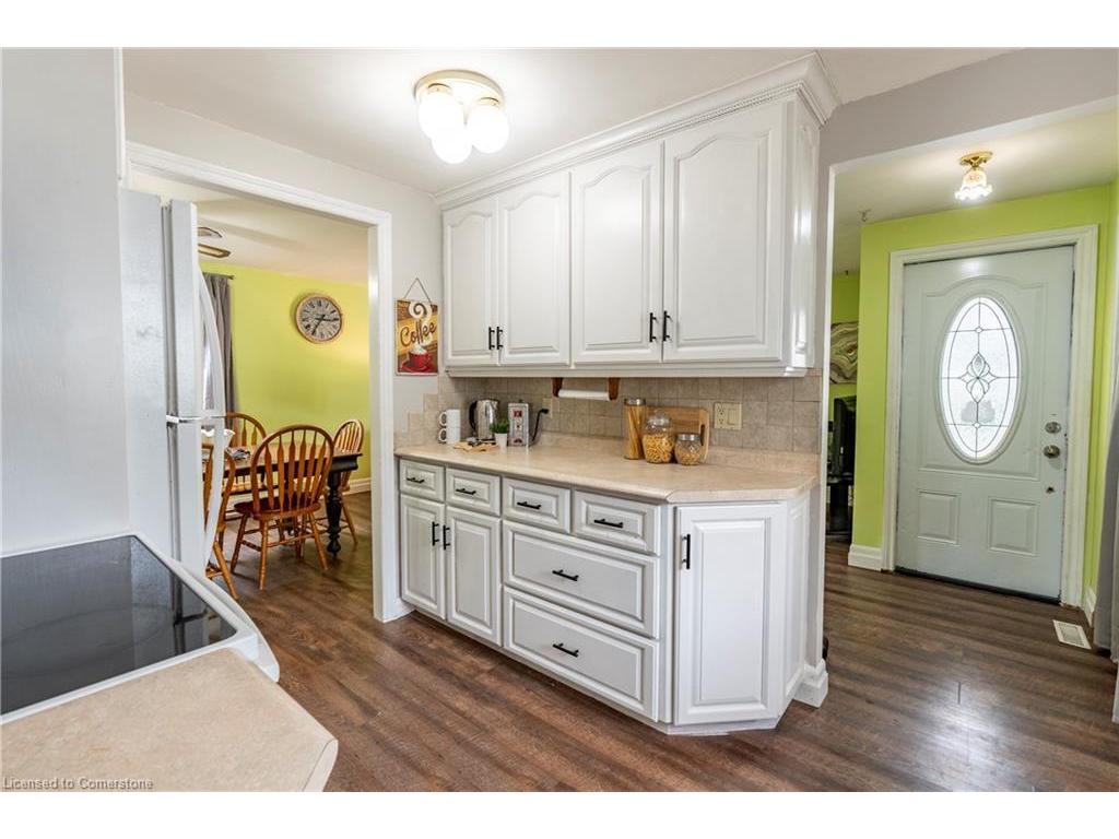 









3


Oak

Drive,
Elmira,




ON
N3B 1X5

