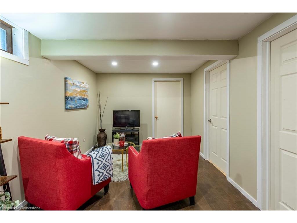 









3


Oak

Drive,
Elmira,




ON
N3B 1X5

