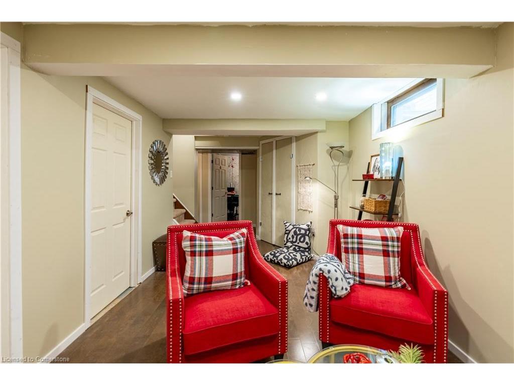 









3


Oak

Drive,
Elmira,




ON
N3B 1X5

