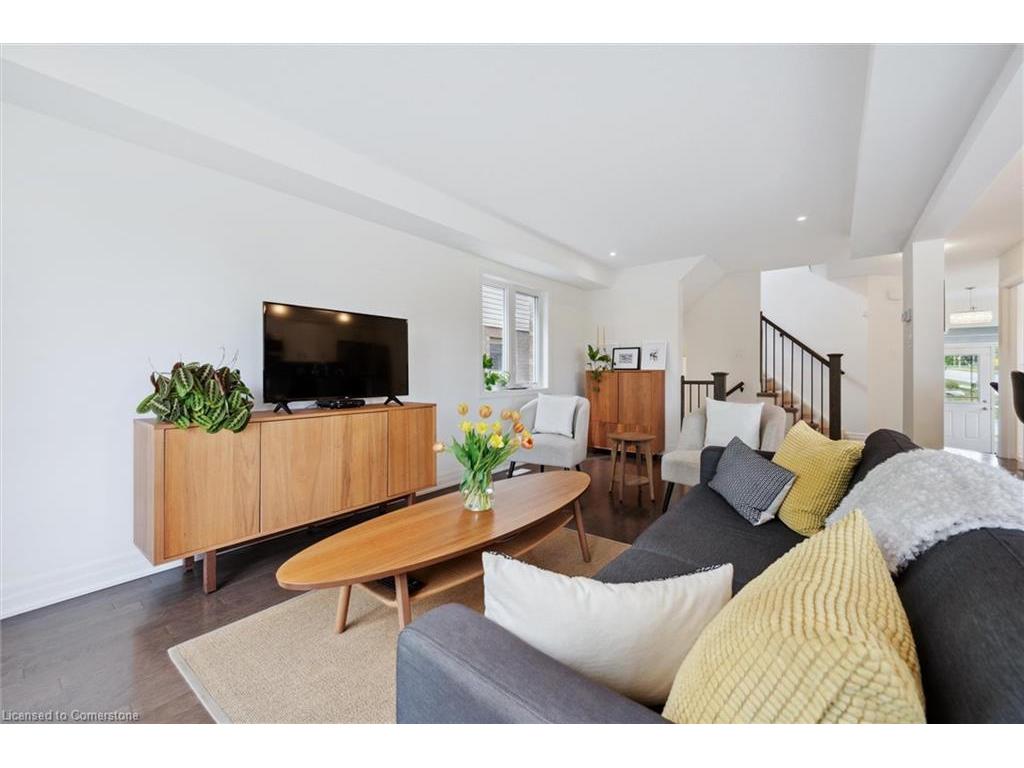 









1


Samuel

Drive,
Guelph,




ON
N1L 0K9

