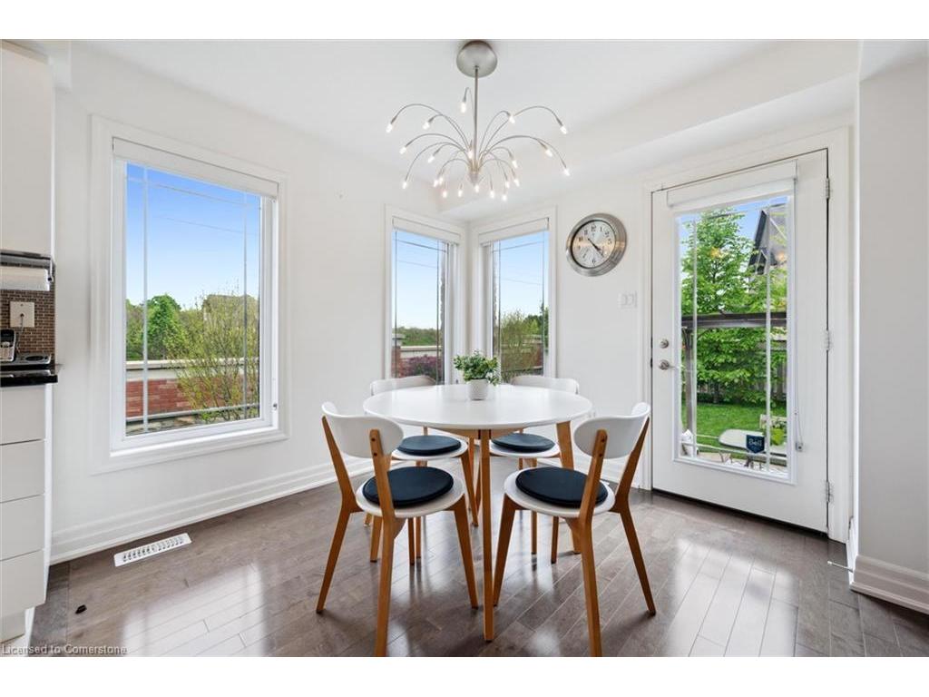 









1


Samuel

Drive,
Guelph,




ON
N1L 0K9

