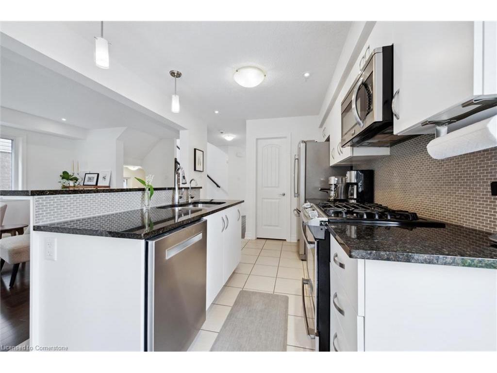 









1


Samuel

Drive,
Guelph,




ON
N1L 0K9

