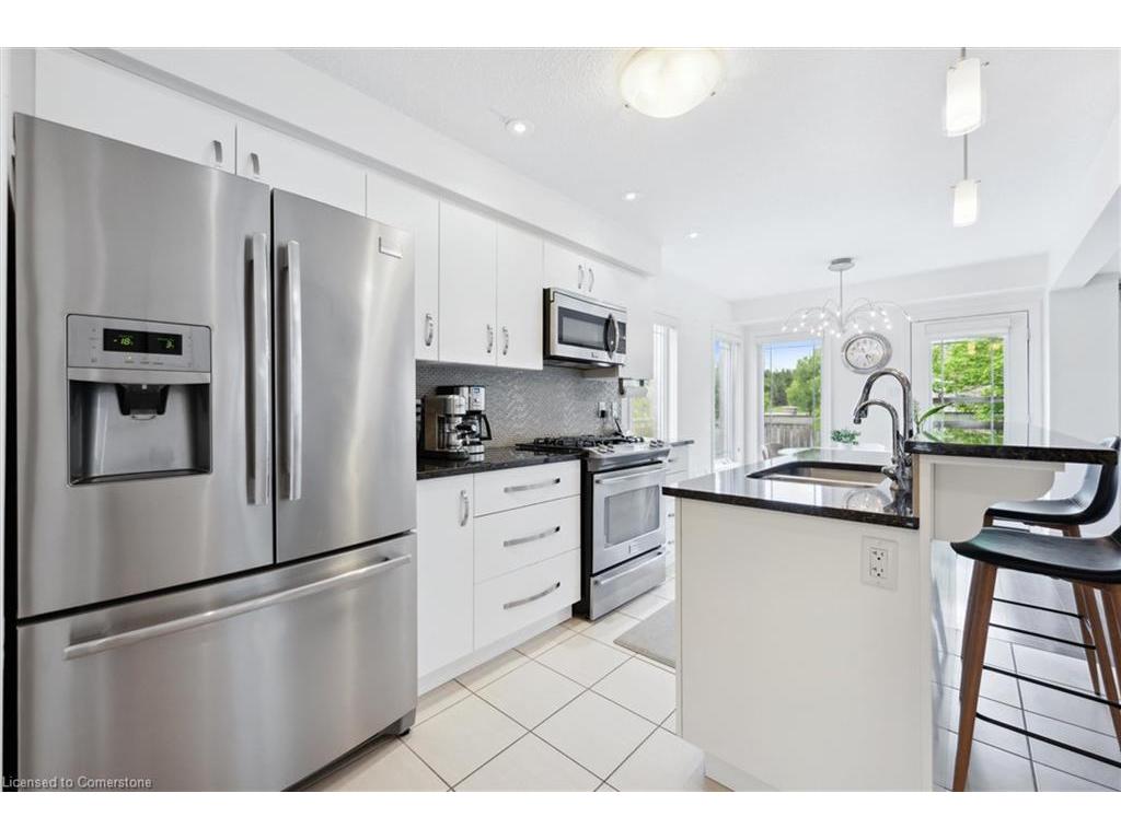 









1


Samuel

Drive,
Guelph,




ON
N1L 0K9

