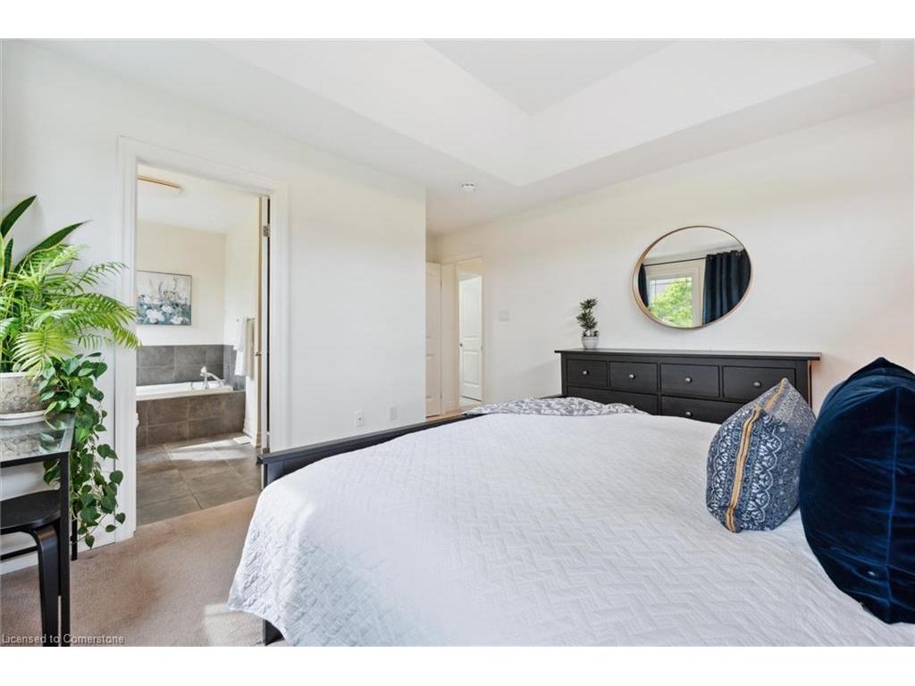 









1


Samuel

Drive,
Guelph,




ON
N1L 0K9


