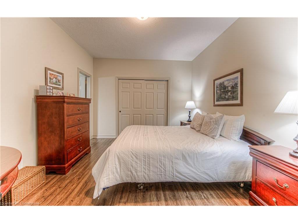 









350


Doon Valley

Drive, 10D,
Kitchener,




ON
N2P 2M9

