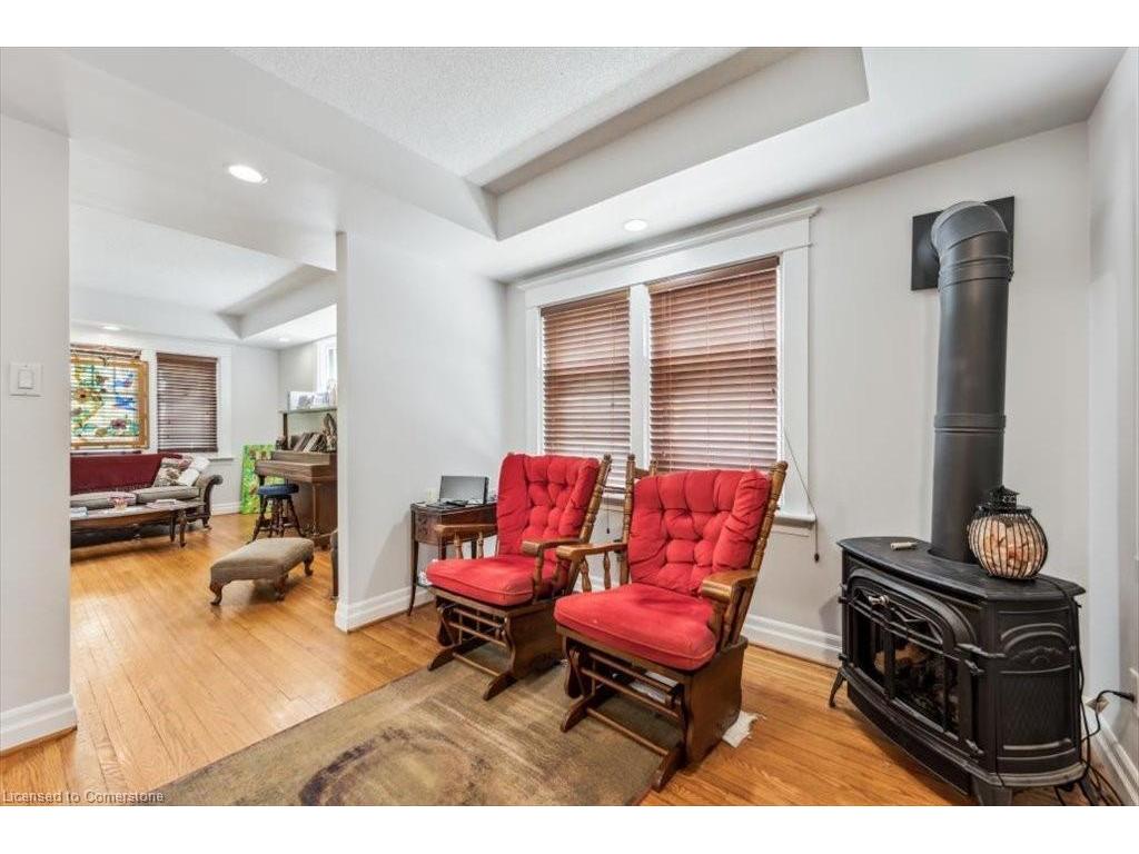 









180


David

Street,
Kitchener,




ON
N2G 1Y5

