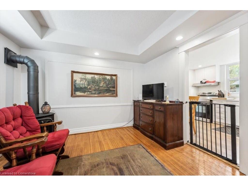 









180


David

Street,
Kitchener,




ON
N2G 1Y5

