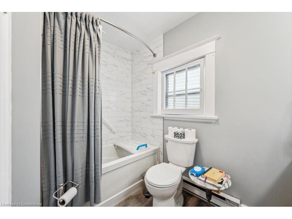 









180


David

Street,
Kitchener,




ON
N2G 1Y5

