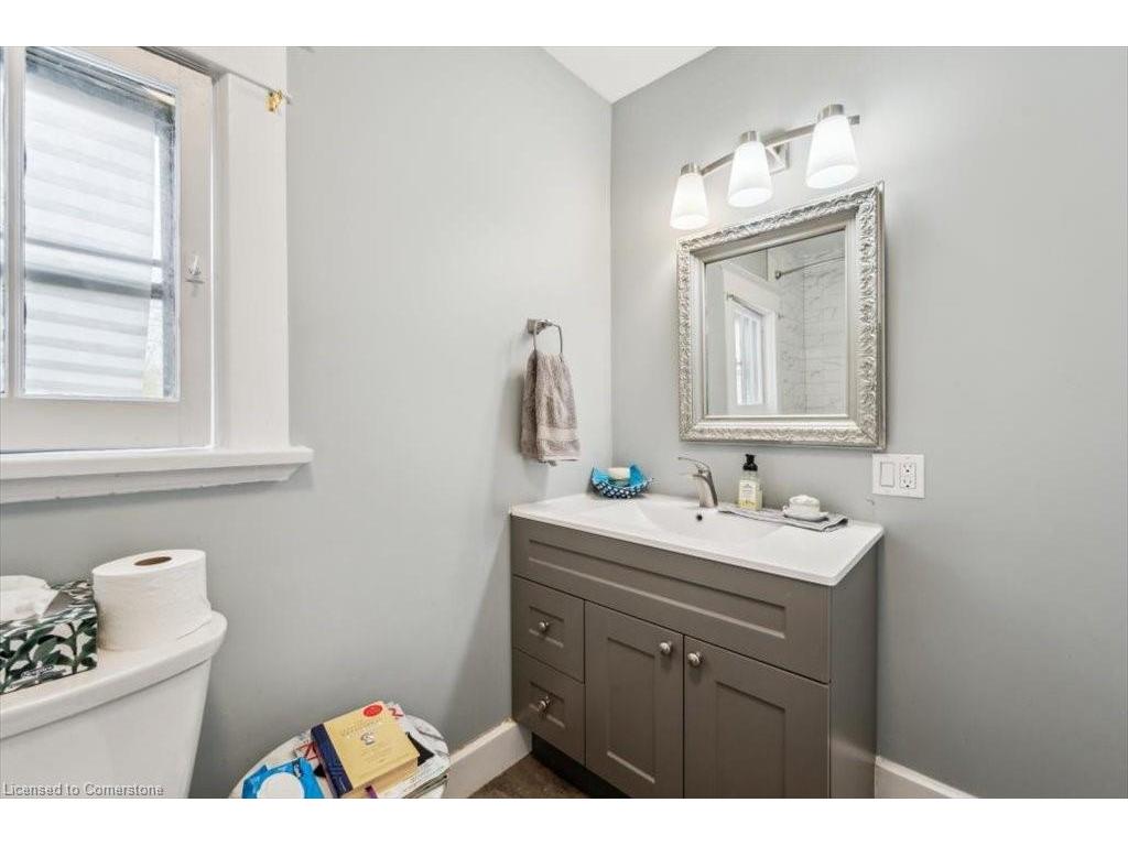 









180


David

Street,
Kitchener,




ON
N2G 1Y5

