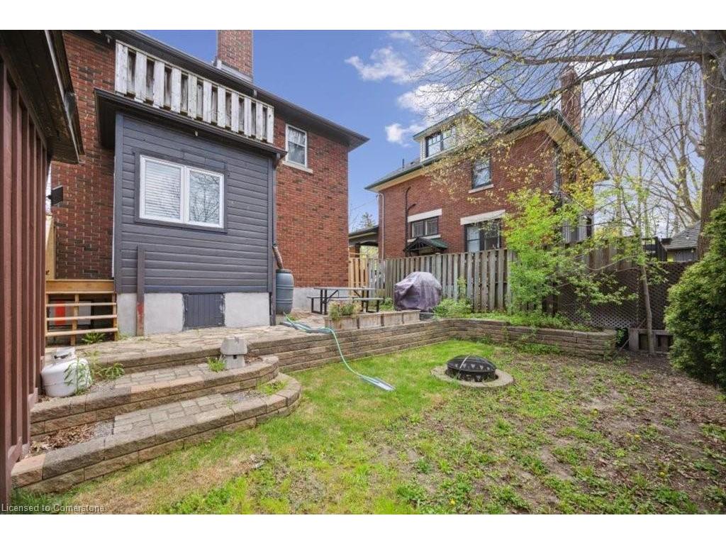 









180


David

Street,
Kitchener,




ON
N2G 1Y5

