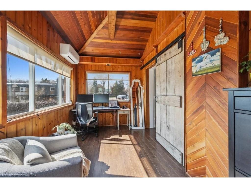









572


Woolwich

Street,
Guelph,




ON
N1H 3Y2

