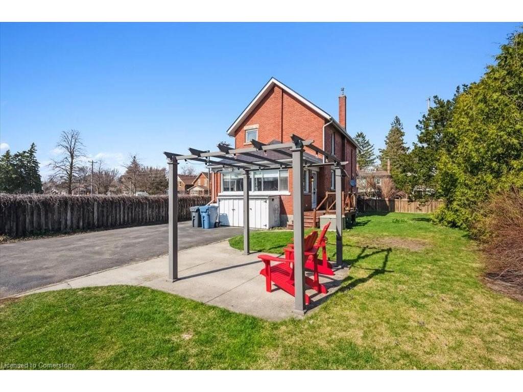









572


Woolwich

Street,
Guelph,




ON
N1H 3Y2

