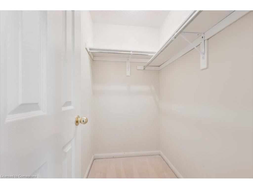 









1617


Gowling

Terrace,
Milton,




ON
L9T 5J6


