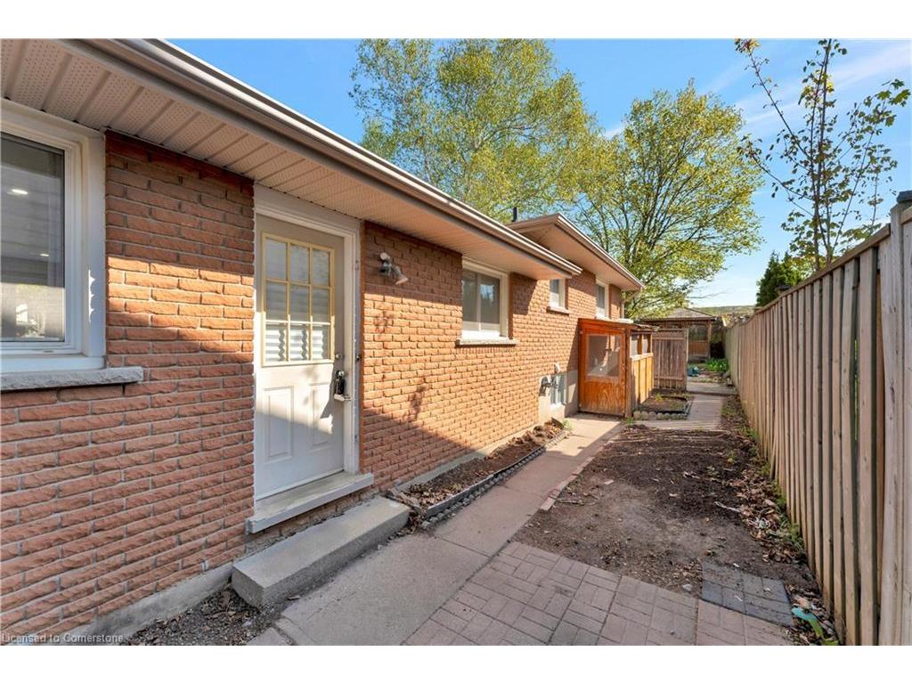 









130


Shea

Crescent,
Kitchener,




ON
N2E 1E8

