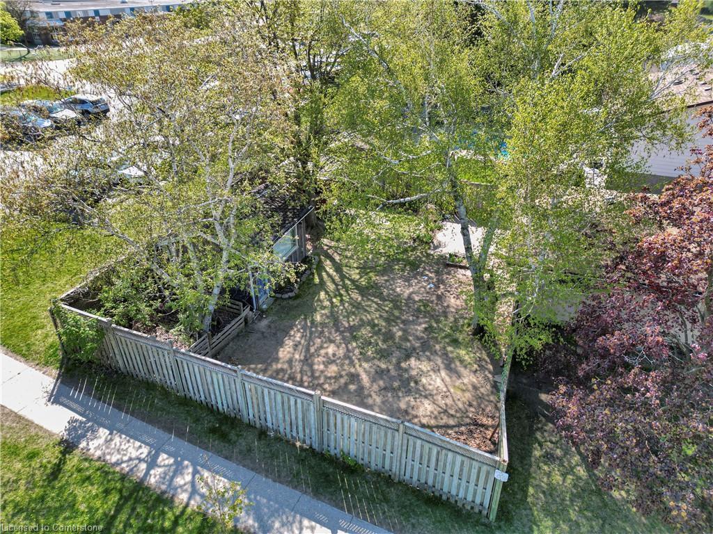 









130


Shea

Crescent,
Kitchener,




ON
N2E 1E8

