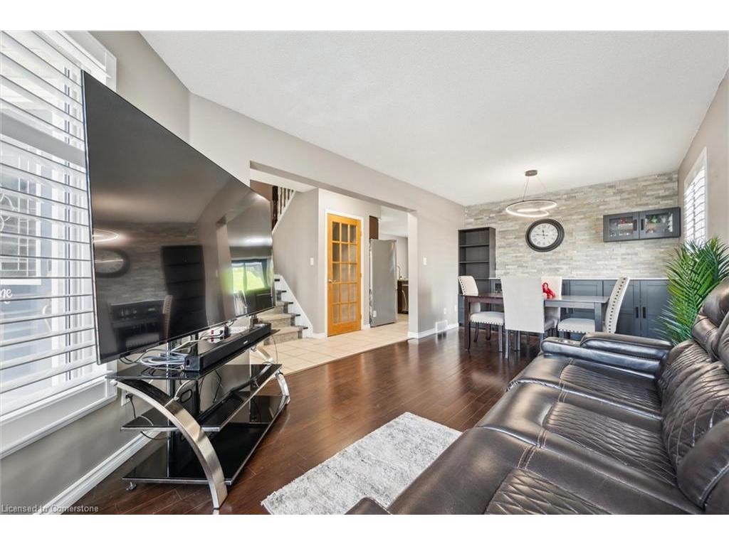 









23


Michelle

Court,
Kitchener,




ON
N2N 3K8

