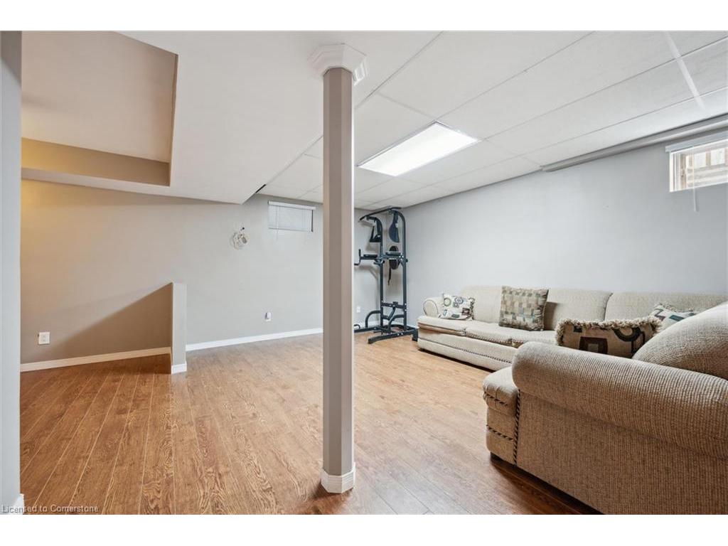 









23


Michelle

Court,
Kitchener,




ON
N2N 3K8

