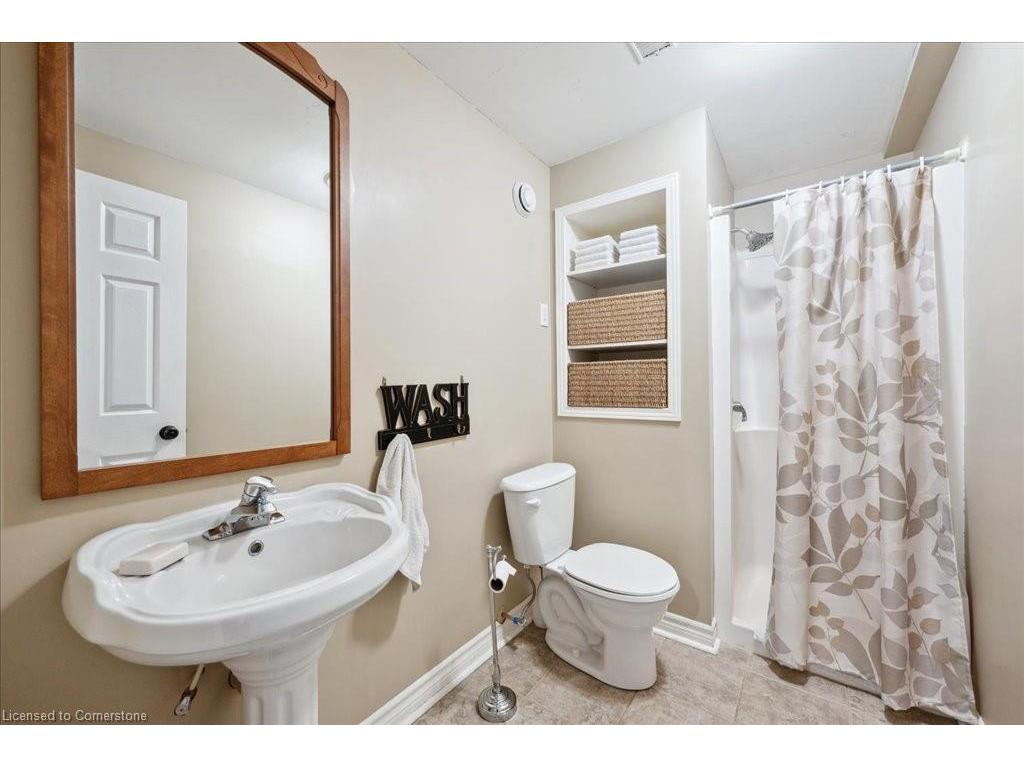 









790


Dianne

Crescent,
Fergus,




ON
N1M 3N5

