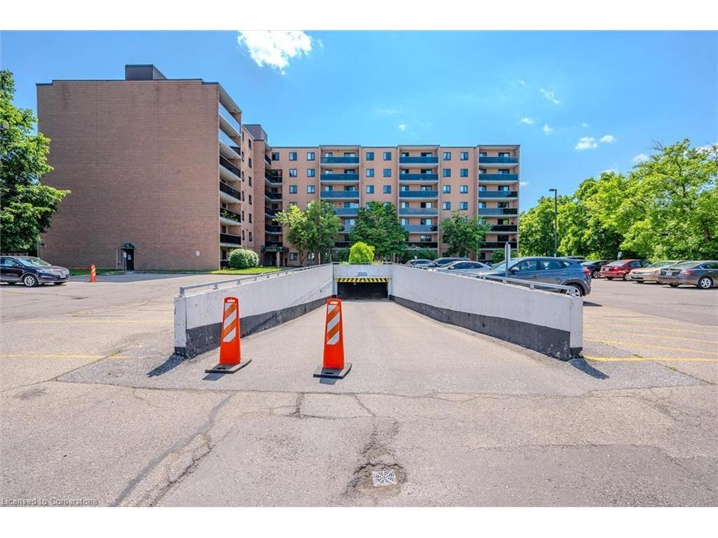 









29


West

Avenue, 204,
Kitchener,




ON
N2M 5E4

