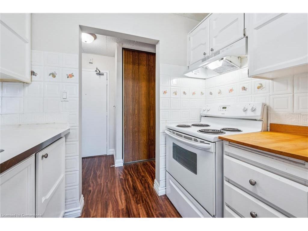 









29


West

Avenue, 204,
Kitchener,




ON
N2M 5E4

