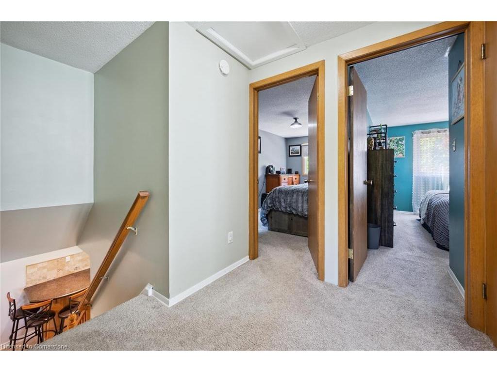 









31


Driftwood

Place,
Kitchener,




ON
N2N 1W3

