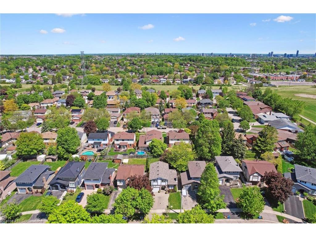 









31


Driftwood

Place,
Kitchener,




ON
N2N 1W3

