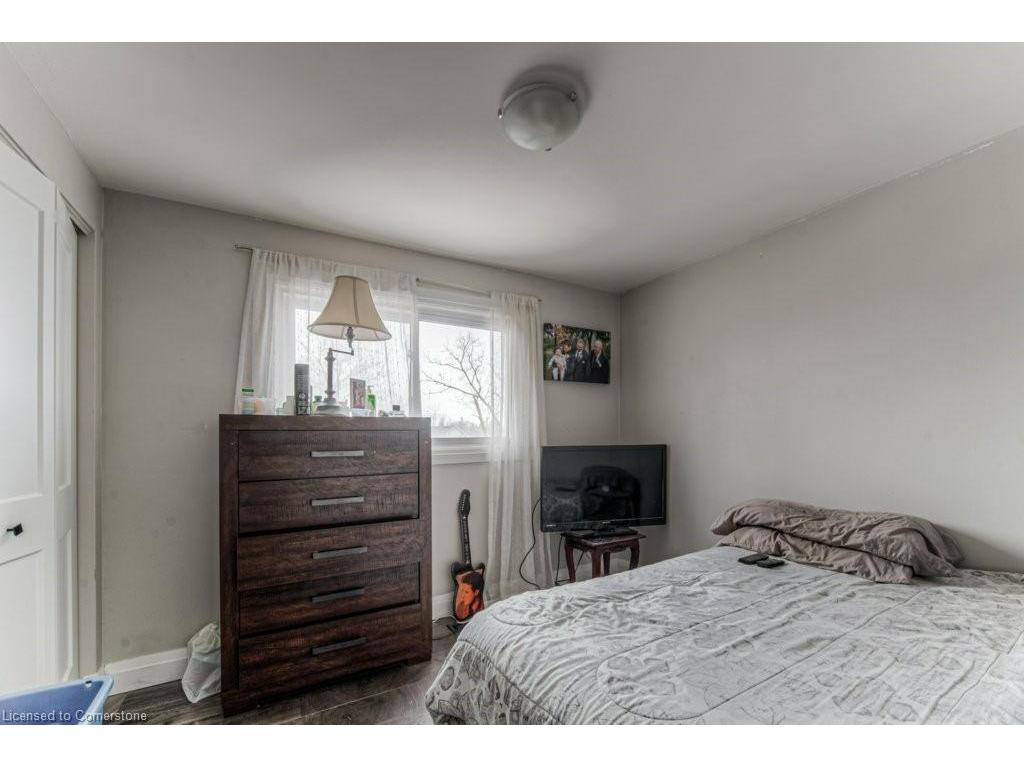 









415-435


Garden

Street,
Cambridge,




ON
N3H 4E1

