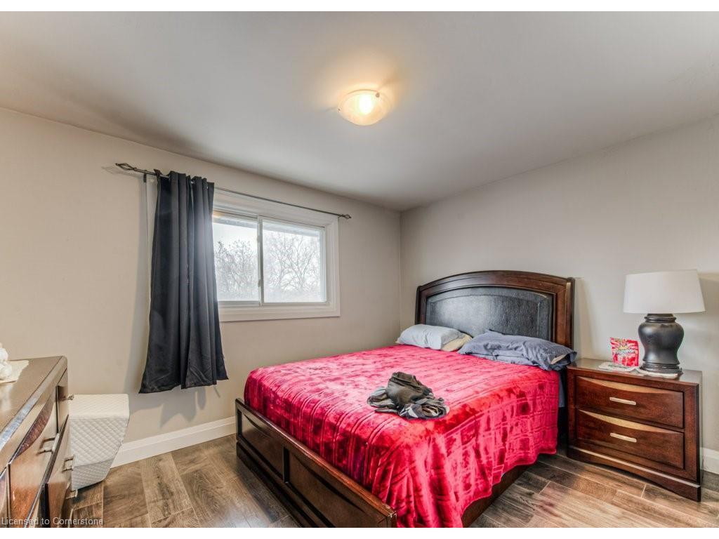 









415-435


Garden

Street,
Cambridge,




ON
N3H 4E1


