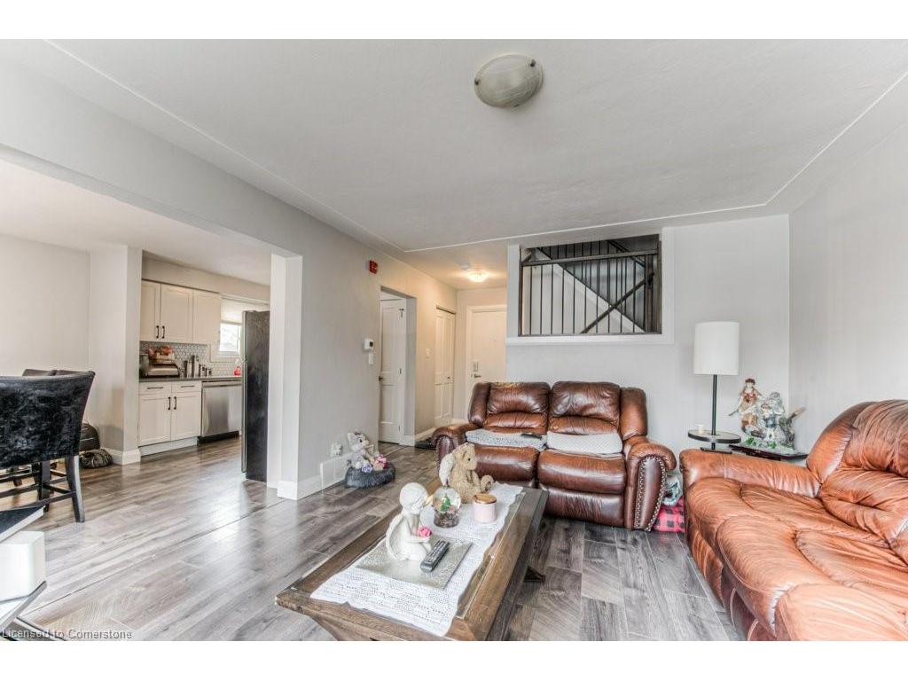 









415-435


Garden

Street,
Cambridge,




ON
N3H 4E1

