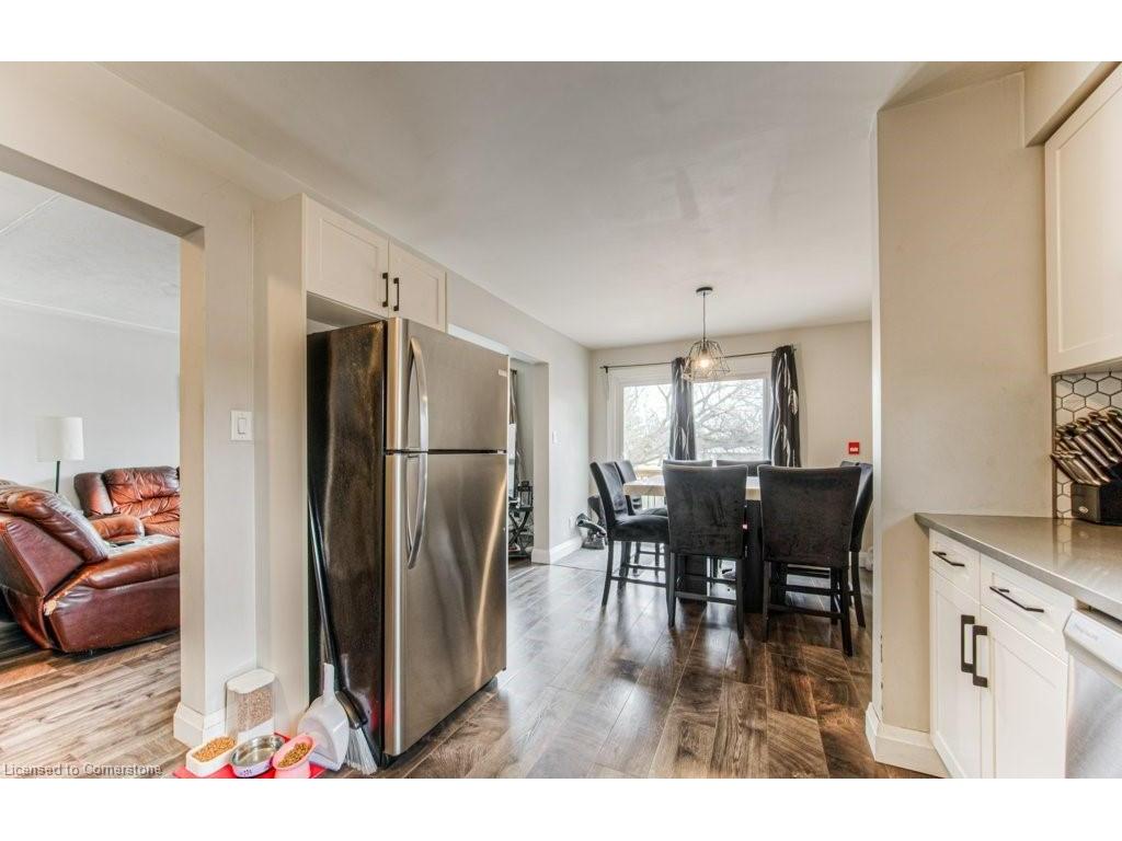 









415-435


Garden

Street,
Cambridge,




ON
N3H 4E1

