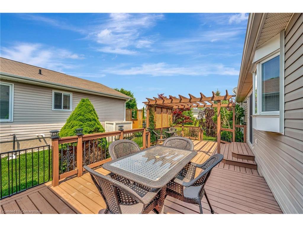 









148


Gracehill

Crescent,
Freelton,




ON
L8B 1A5

