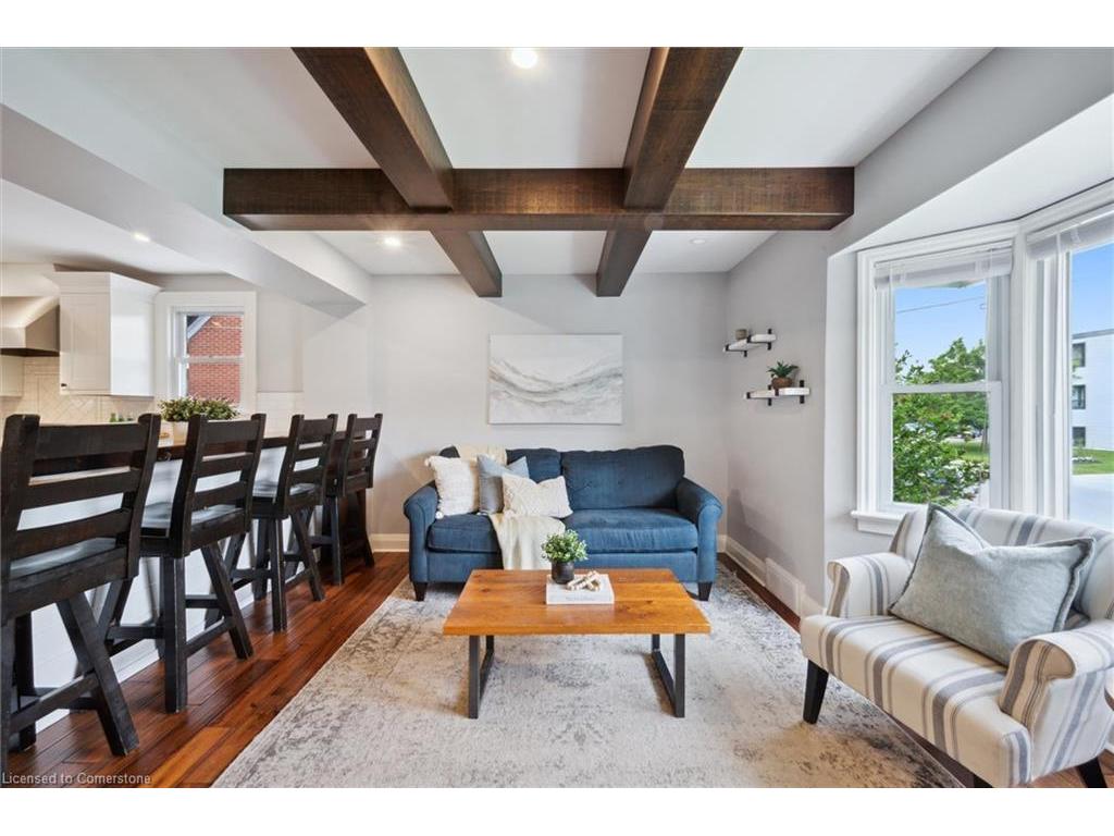 









325


Patricia

Avenue,
Kitchener,




ON
N2M 1K3

