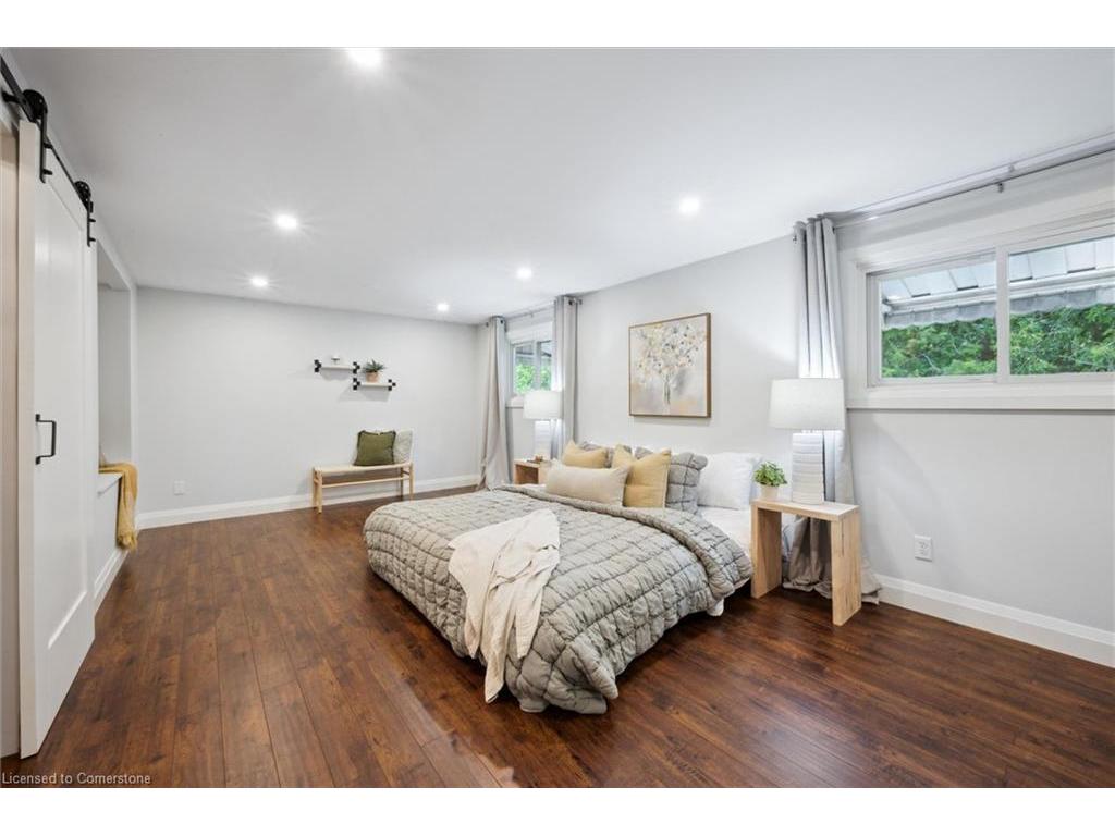 









325


Patricia

Avenue,
Kitchener,




ON
N2M 1K3


